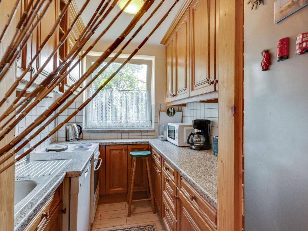 Lively Holiday Home In Wien With Private Garden Eksteriør billede